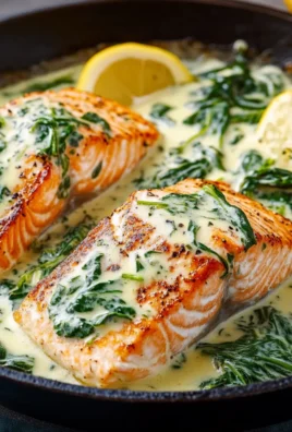Low-Carb Salmon with Creamy Spinach