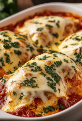 Cheesy Mozzarella Chicken Bake