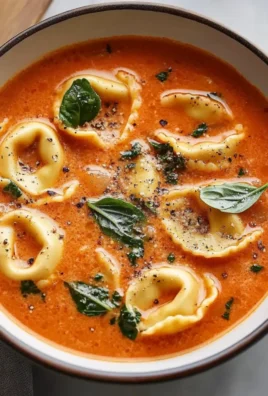 Creamy Tomato Tortellini Soup